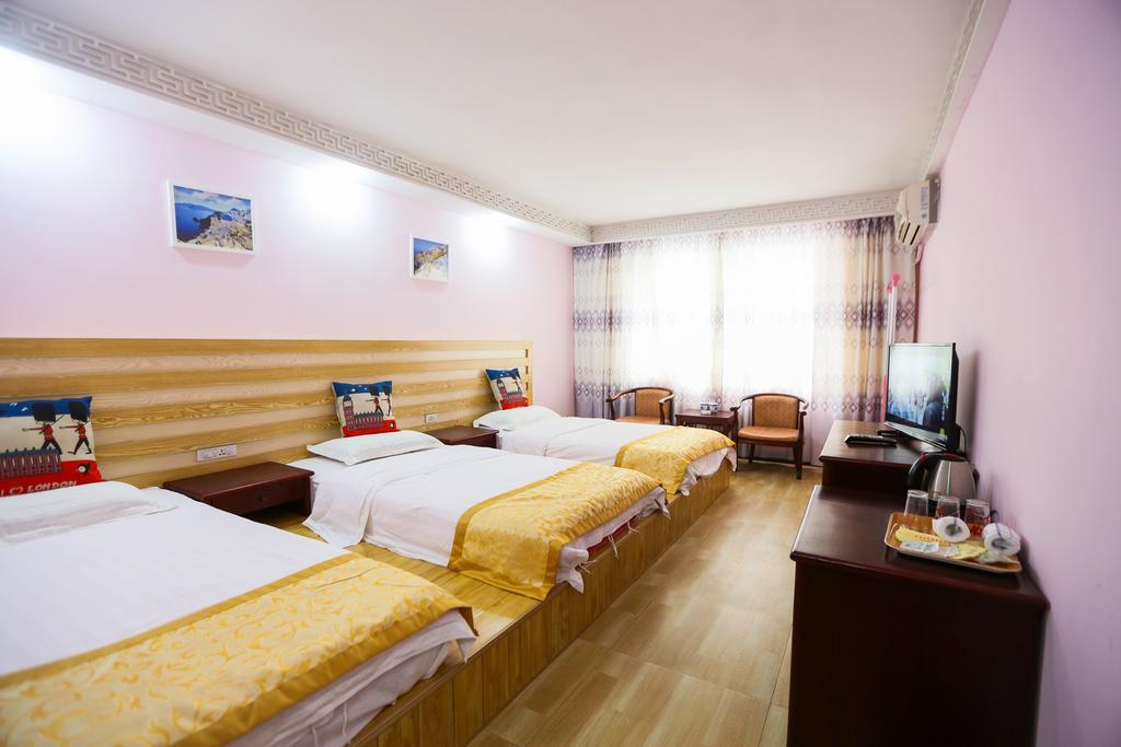Fawlty Towers Hotel Jang-šuo Exteriér fotografie